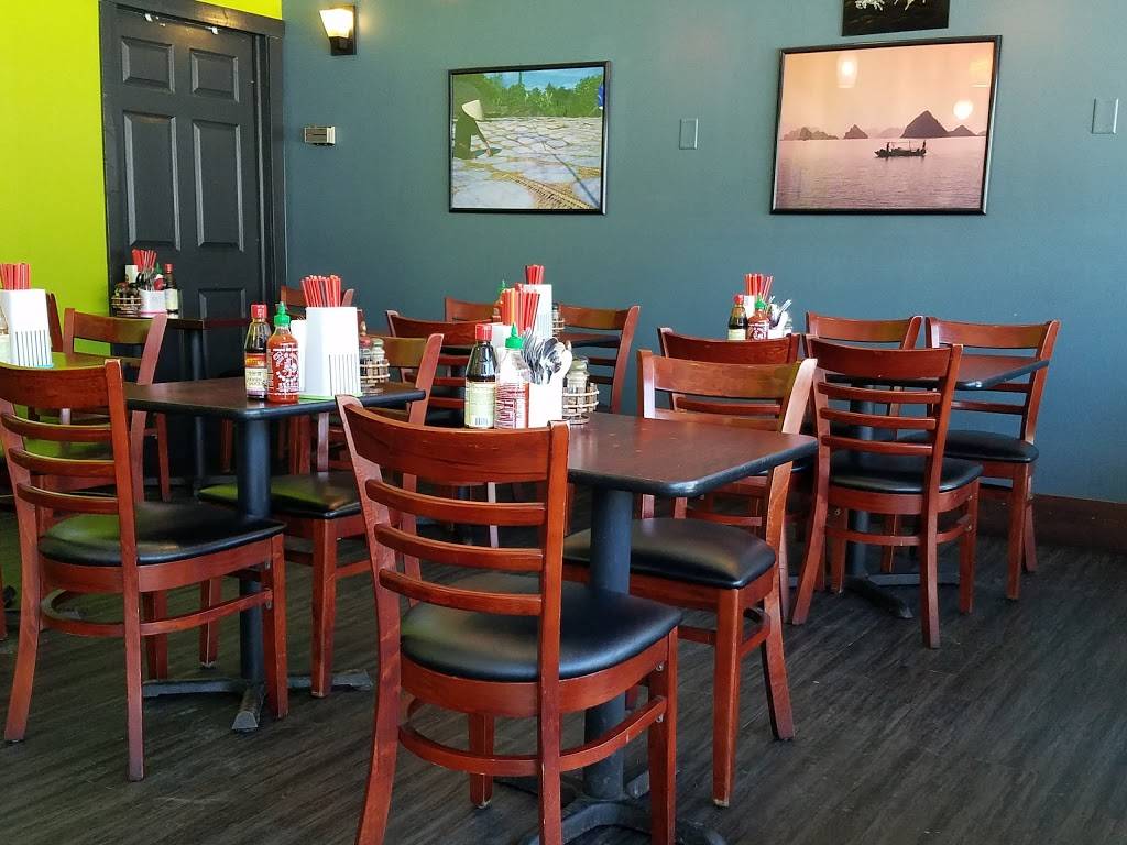 Pho Hong | restaurant | 325 N Winooski Ave, Burlington, VT 05401, USA | 8028658031 OR +1 802-865-8031