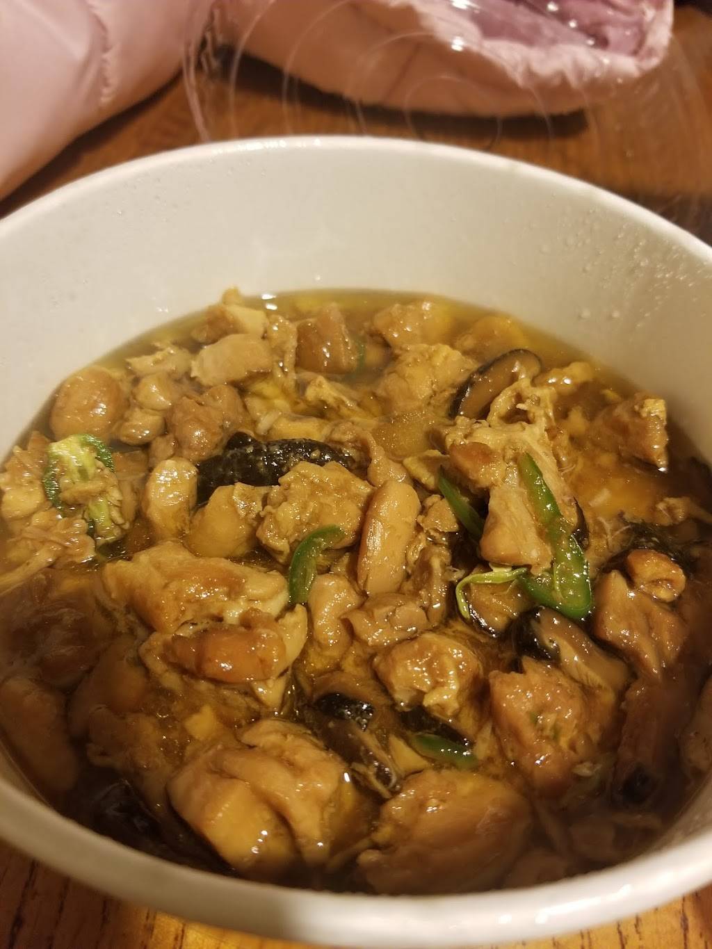 Yangs Braised Chicken Rice | restaurant | 2 Hutton Centre Dr Suite 202, Santa Ana, CA 92707, USA | 6576008300 OR +1 657-600-8300