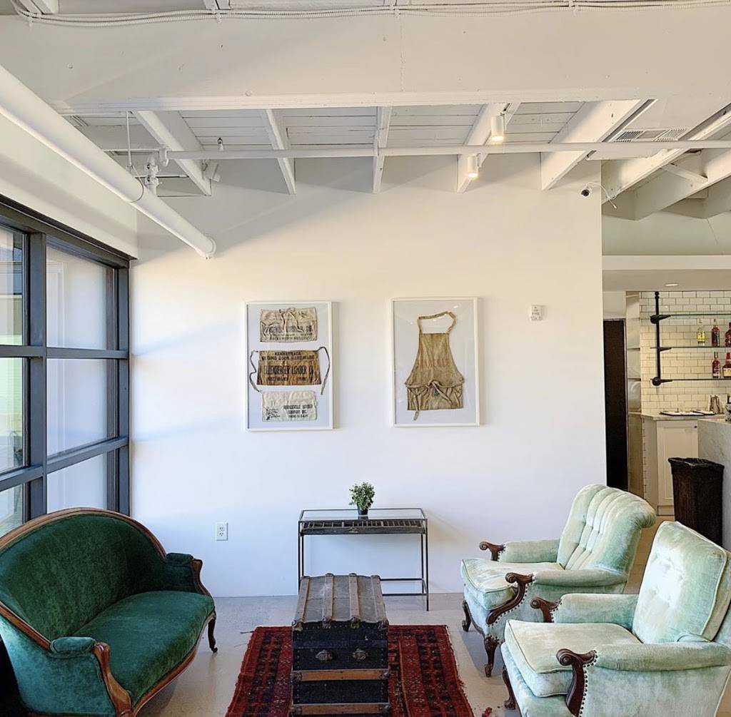 The Vintage Arcadia | restaurant | 4418 E Osborn Rd, Phoenix, AZ 85018, USA | 6028251521 OR +1 602-825-1521