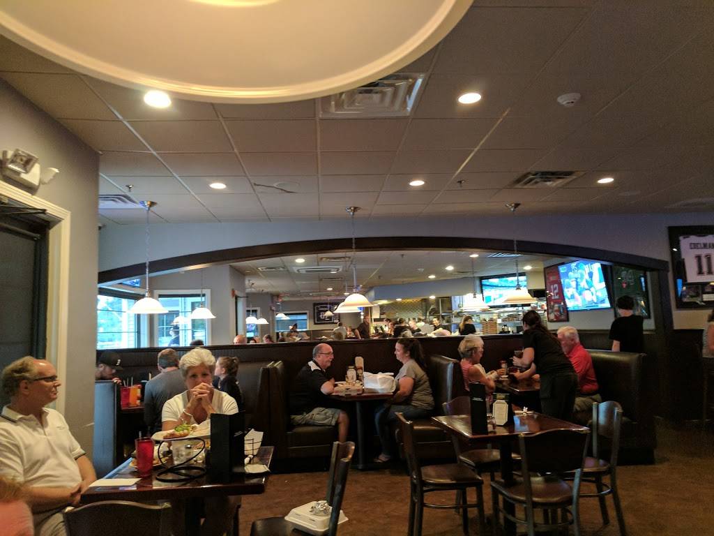 Front Row Pizzeria | restaurant | 137 Epping Rd, Exeter, NH 03833, USA | 6037730047 OR +1 603-773-0047