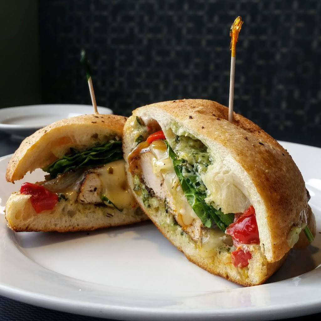 Bella Milano Springfield | restaurant | 4525 Wabash Ave, Springfield, IL 62711, USA | 2175470011 OR +1 217-547-0011