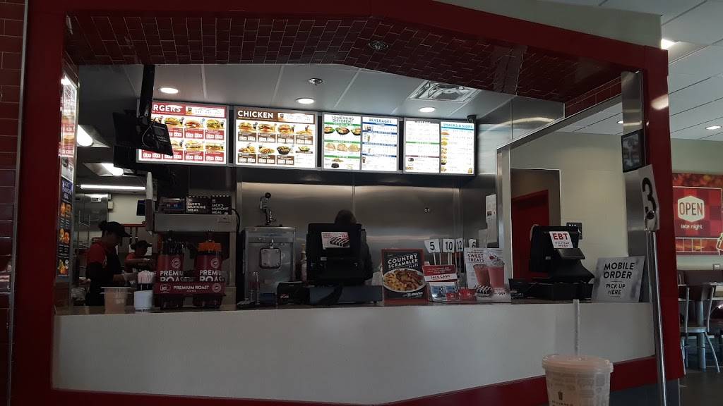 Jack in the Box | restaurant | 6110 Lake Murray Blvd, La Mesa, CA 91942, USA | 6194666080 OR +1 619-466-6080
