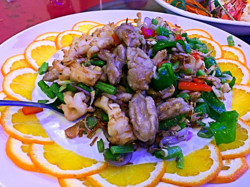 Hua Xia | restaurant | 49 Division St A, New York, NY 10002, USA | 2129651926 OR +1 212-965-1926