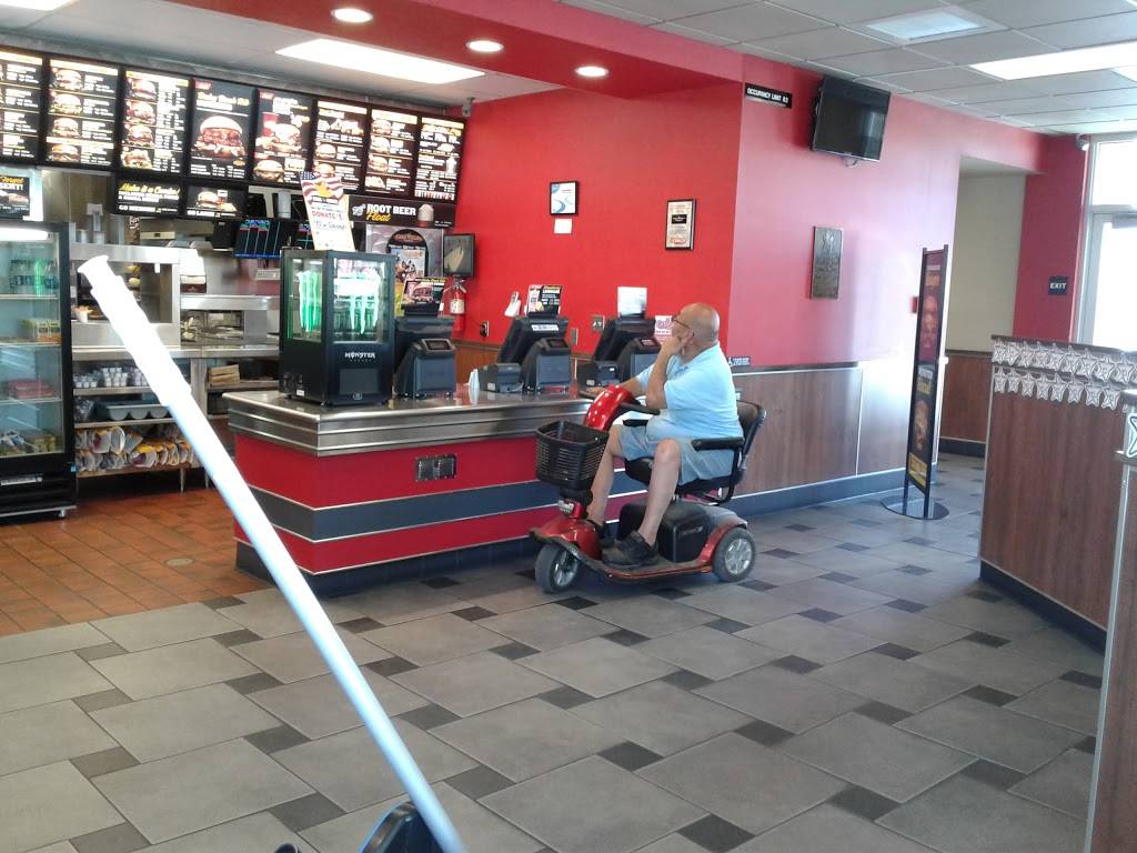 Carls Jr. | restaurant | 2773 Patterson Rd, Riverbank, CA 95367, USA | 2098638767 OR +1 209-863-8767