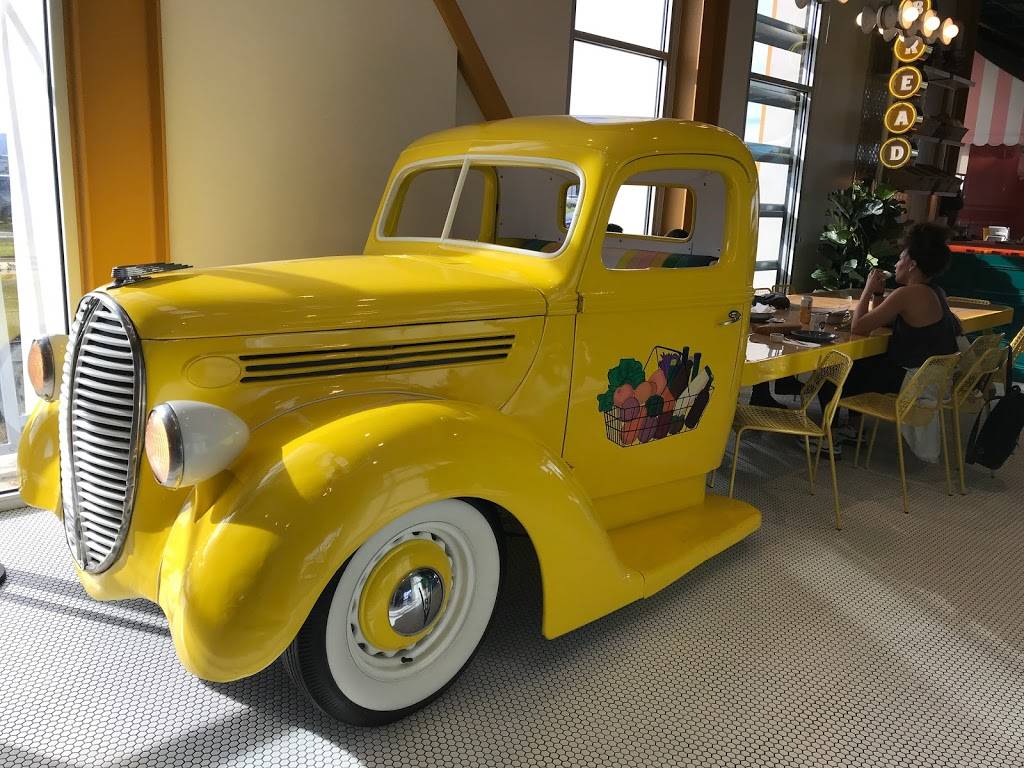 Farmhouse Corner Market | restaurant | 1025 Farmhouse Ln, San Luis Obispo, CA 93401, USA | 8054657900 OR +1 805-465-7900