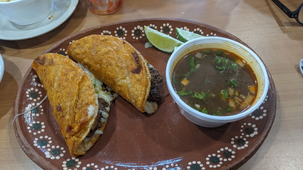 Birrieria La Cabaña Mexican Restaurant | restaurant | 2534 New Haven Ave, Fort Wayne, IN 46803, USA | 2603335879 OR +1 260-333-5879