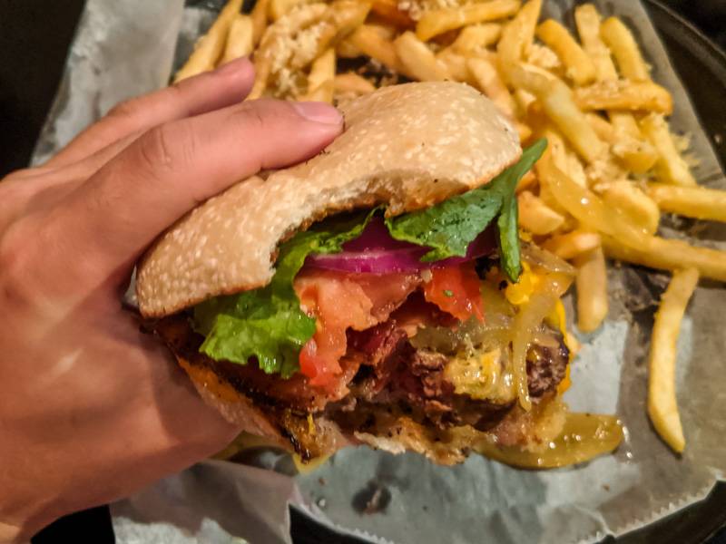 Star Bar | restaurant | 2811 Ingersoll Ave, Des Moines, IA 50312, USA | 5152440790 OR +1 515-244-0790