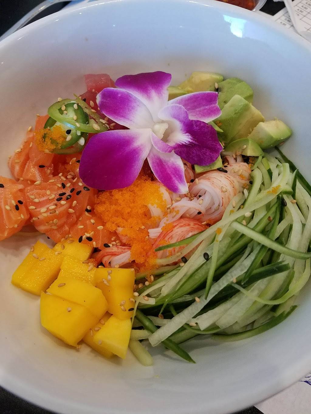 Waterfront Seafood Market | restaurant | 2900 University Ave, West Des Moines, IA 50266, USA | 5152235106 OR +1 515-223-5106