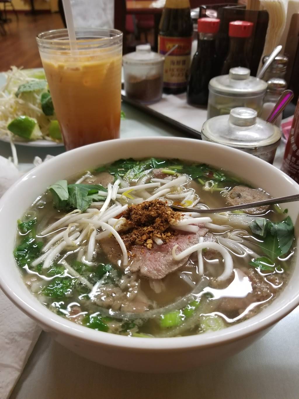 Bangkok Restaurant | restaurant | 235 W Main St, Merced, CA 95340, USA | 2093839999 OR +1 209-383-9999