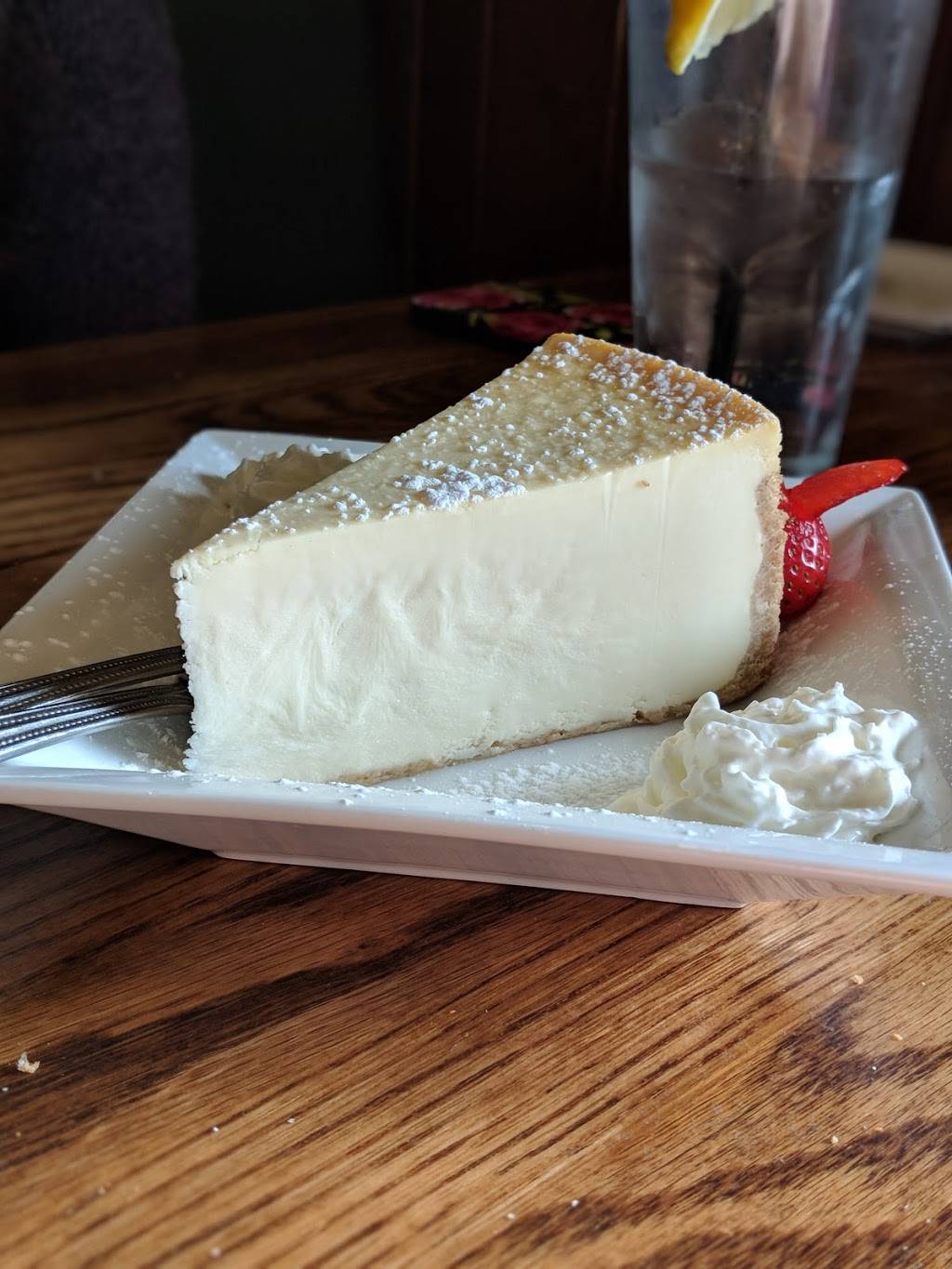 Enotria Restaurant & Grill | restaurant | 2 Newport Dr, Forest Hill, MD 21050, USA | 4108360200 OR +1 410-836-0200