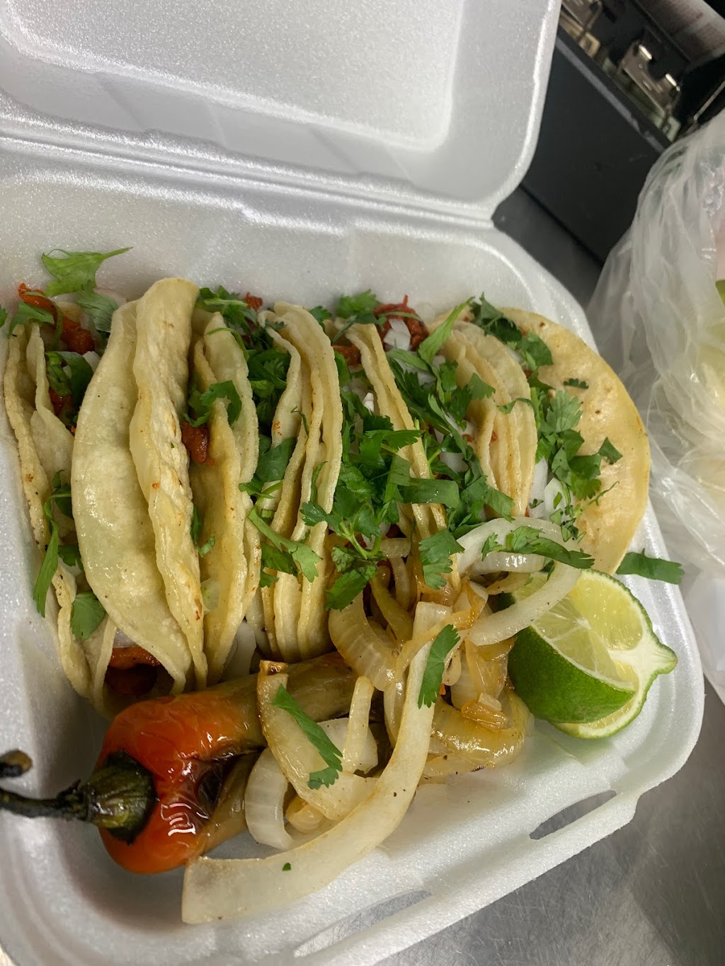 Taqueria Los Wirros | restaurant | 11907 East Sam Houston Pkwy N, Houston, TX 77044, USA | 2815716901 OR +1 281-571-6901