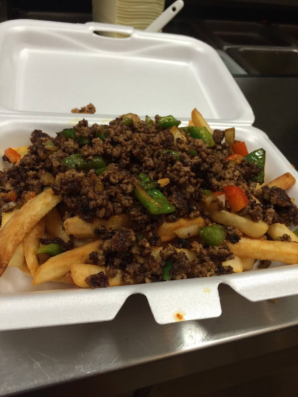 Nephews Grille | restaurant | 742 S 4th St, St. Louis, MO 63103, USA | 3142415960 OR +1 314-241-5960