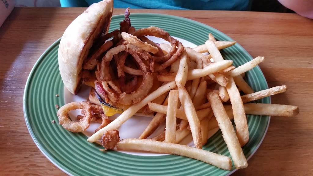 Applebees Grill + Bar | restaurant | West Street, 205 NJ-72, Manahawkin, NJ 08050, USA | 6099780700 OR +1 609-978-0700