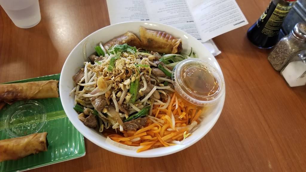 Pho Brothers | restaurant | Market on University Plaza, 1015 S University Dr, Plantation, FL 33324, USA | 9549822828 OR +1 954-982-2828