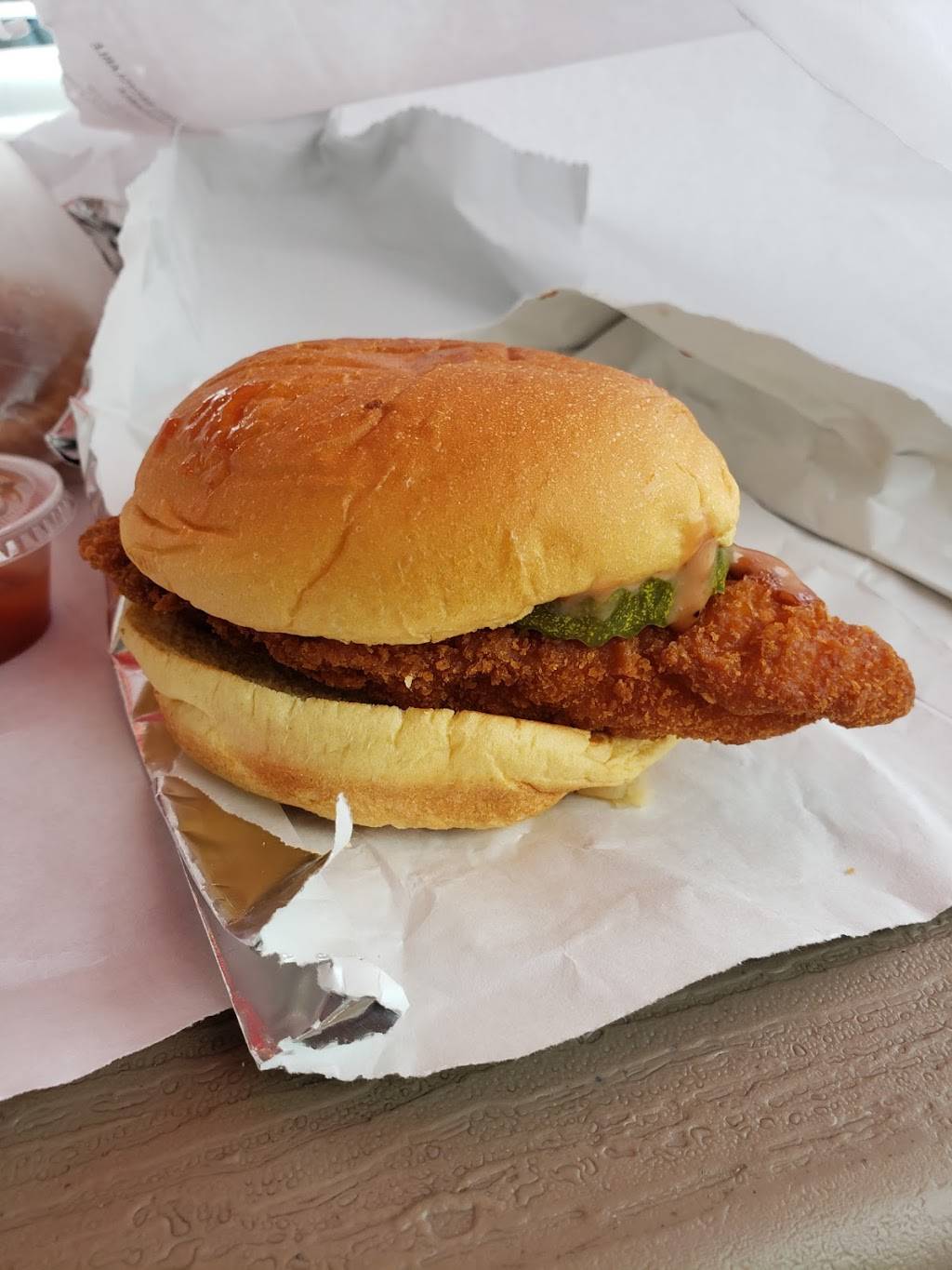 Burger City | restaurant | 1900 Hempstead Turnpike, East Meadow, NY 11554, USA | 5163853355 OR +1 516-385-3355