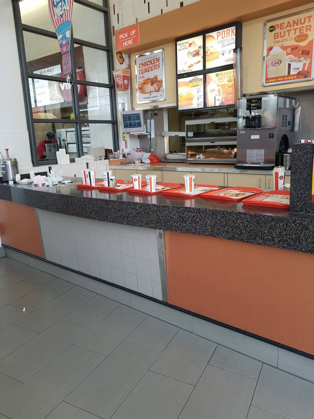 A&W Restaurant | restaurant | Apache Mall, Rochester, MN 55902, USA | 5072881248 OR +1 507-288-1248