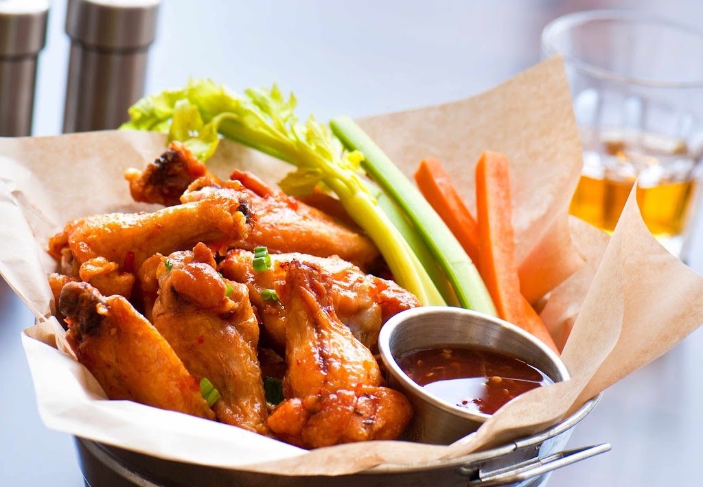 Champions | restaurant | 50 Broadway, Cambridge, MA 02142, USA | 6172524444 OR +1 617-252-4444