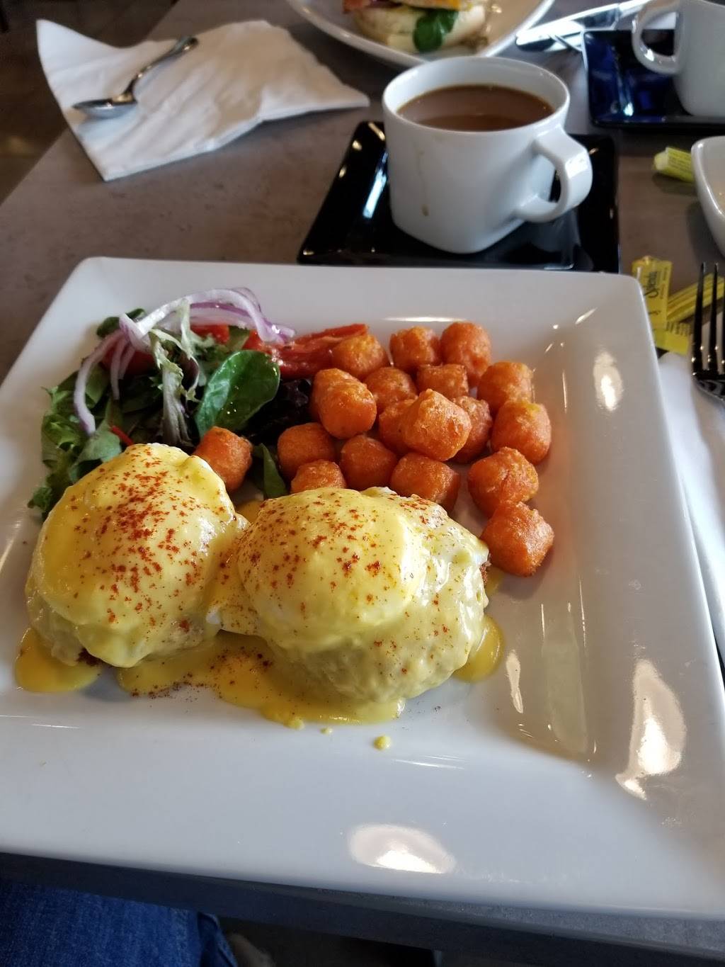 Intersections Restaraunt | restaurant | 8241 Northfield Blvd, Denver, CO 80216, USA | 3039635909 OR +1 303-963-5909