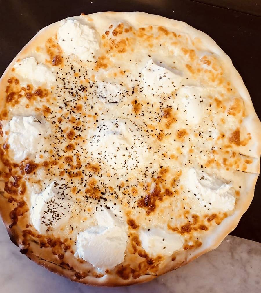 Florences Brooklyn Pizzeria | restaurant | 3306 Manatee Ave W, Bradenton, FL 34205, USA | 9412516005 OR +1 941-251-6005