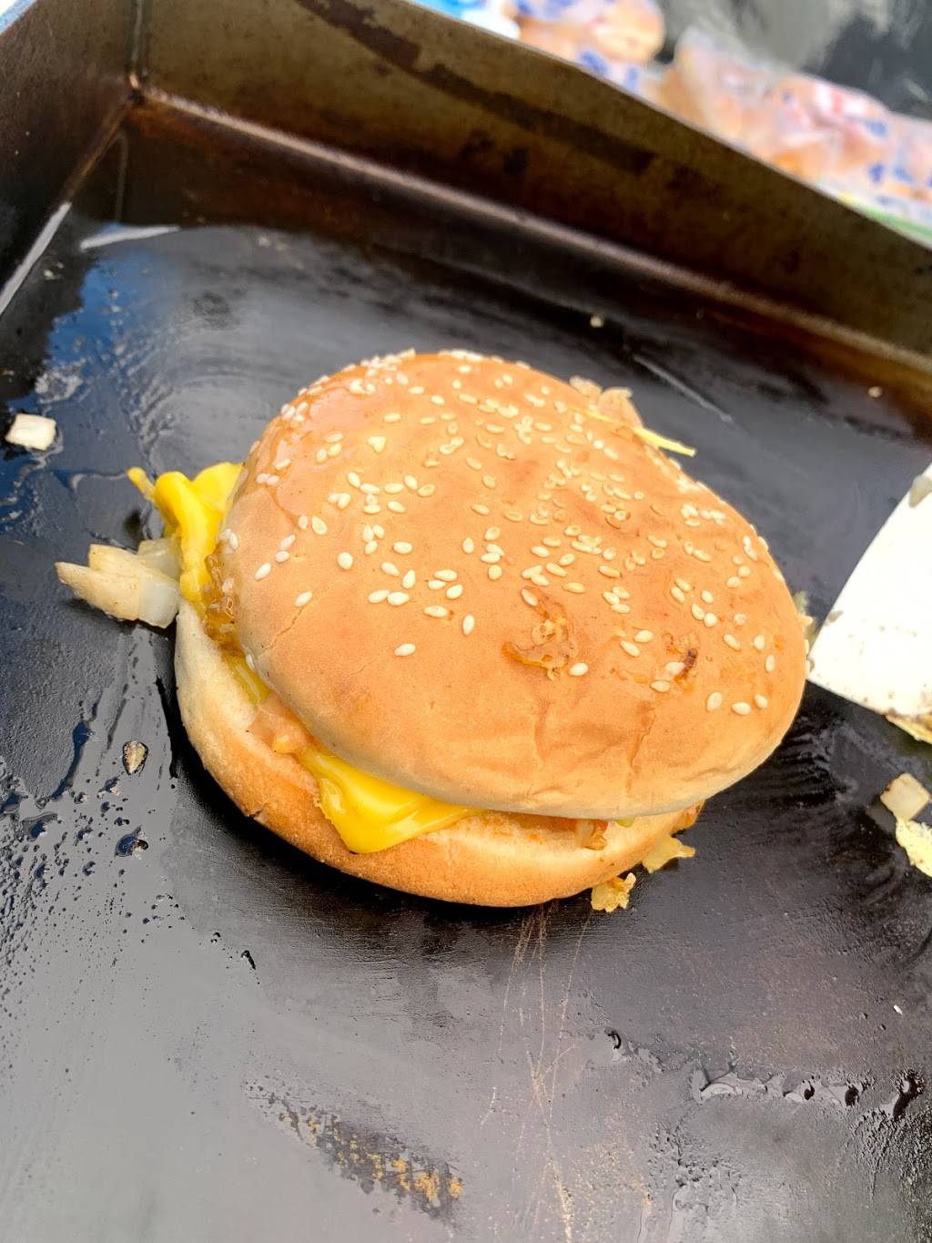 VBurger | restaurant | 420 Cherry Ave, Long Beach, CA 90802, USA | 5625889073 OR +1 562-588-9073