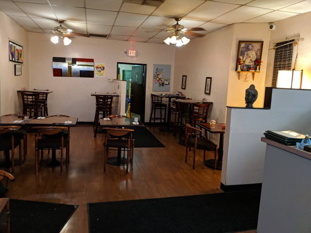 Thai Cafe | restaurant | 614 N Central Ave, Tracy, CA 95376, USA | 2098323800 OR +1 209-832-3800