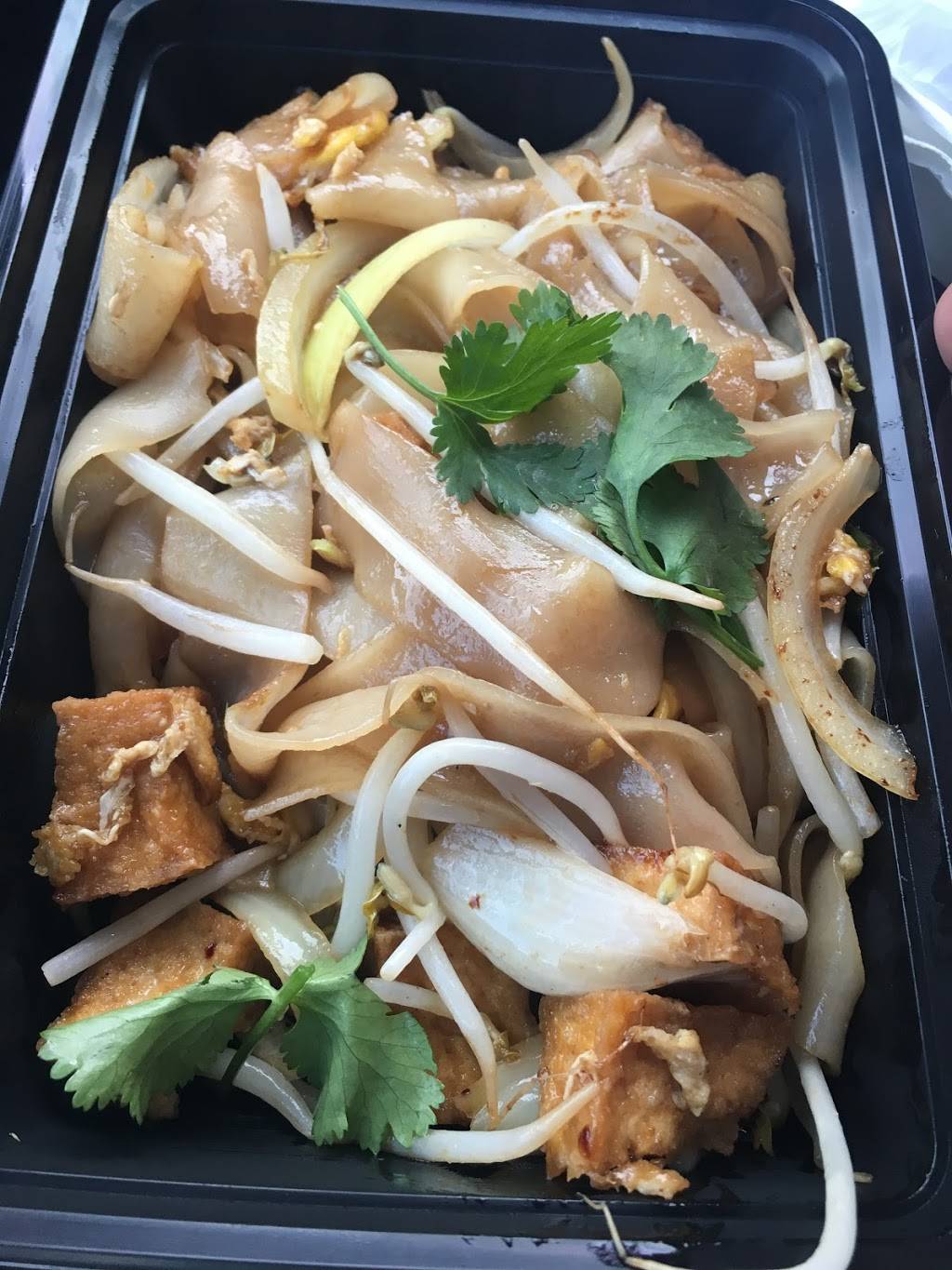 Pinto Thai Bistro | restaurant | 10425 Tierrasanta Blvd #105, San Diego, CA 92124, USA | 8582688803 OR +1 858-268-8803