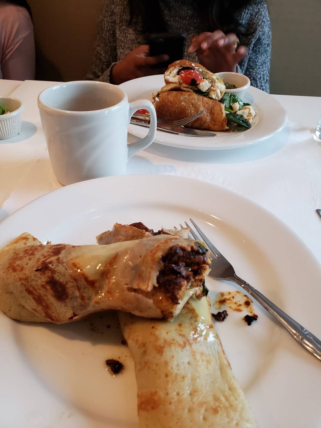 Le Crepe | restaurant | 317 S Washington Ave, Royal Oak, MI 48067, USA | 2486299391 OR +1 248-629-9391