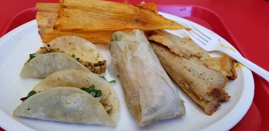 Prados Tamales | restaurant | CA-74, Homeland, CA 92548, USA | 9514450817 OR +1 951-445-0817