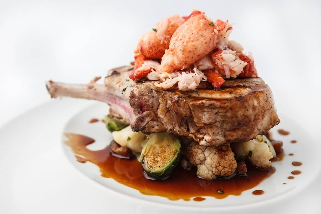 MC Lounge | restaurant | 3400-A Ch Ste-Foy, Québec, QC G1X 1S6, Canada | 4186504550 OR +1 418-650-4550