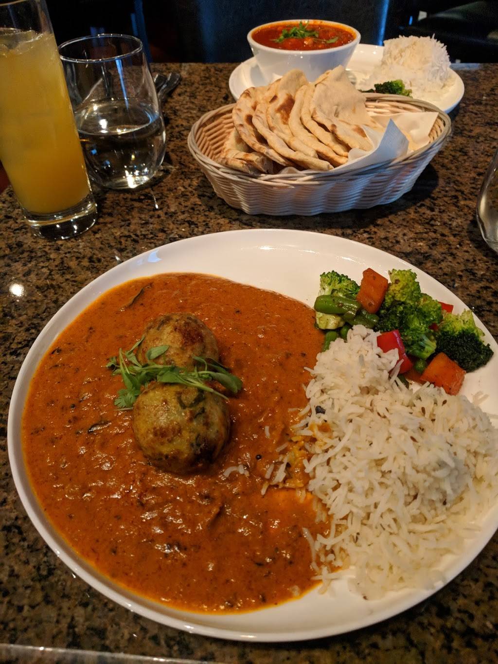 Turmeric Flavors of India | restaurant | 700 Fremont St, Las Vegas, NV 89101, USA | 7029062700 OR +1 702-906-2700