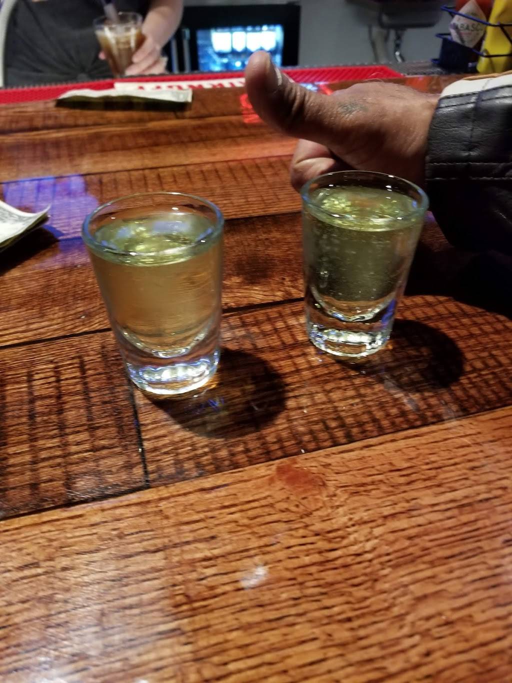 Park View Inn | restaurant | 1003 S Morris Ave, Bloomington, IL 61701, USA | 3098274280 OR +1 309-827-4280