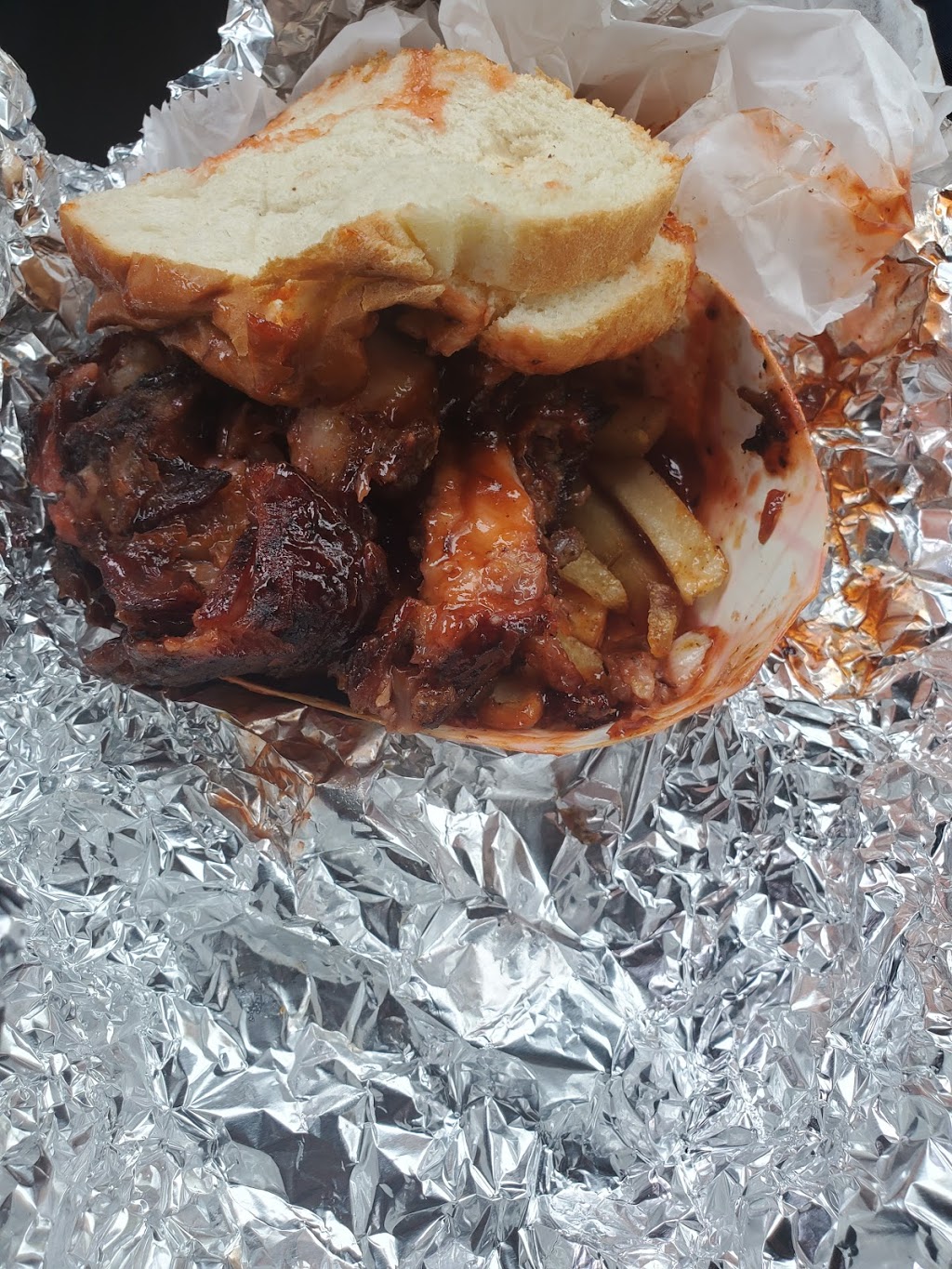 Colemans BBQ Elgin | restaurant | 79, Clock Tower Plaza, Elgin, IL 60120, USA | 2245358153 OR +1 224-535-8153