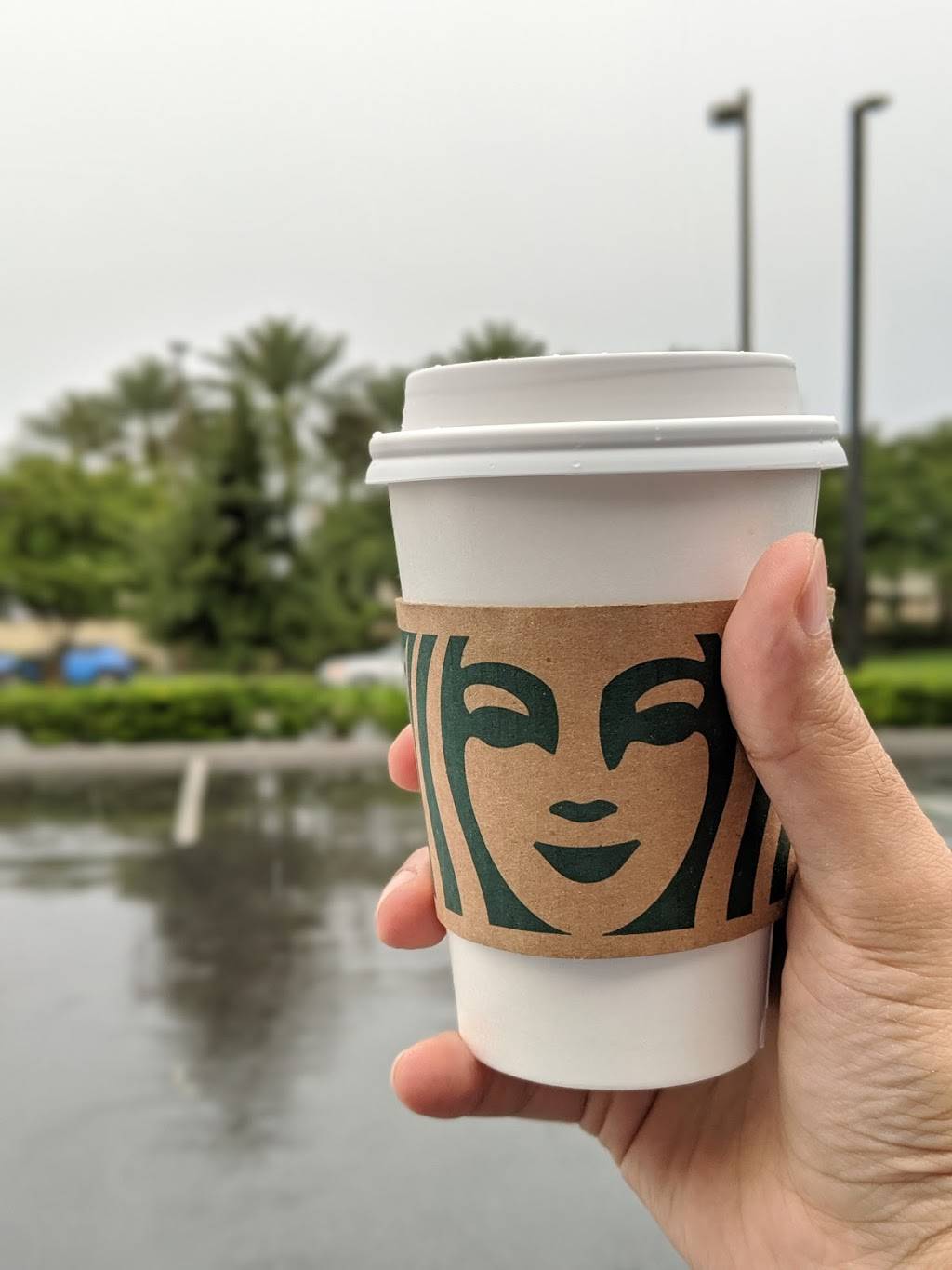 Starbucks | cafe | 8200 Vineland Ave Suite 1106, Orlando, FL 32821, USA | 4072394119 OR +1 407-239-4119