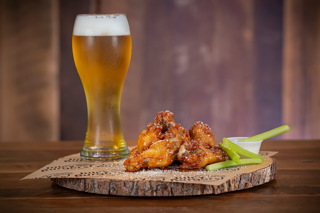 Juicy Burgers | restaurant | 9135 SW 162nd Ave #104, Miami, FL 33196, USA | 7865362056 OR +1 786-536-2056