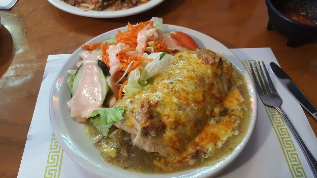 Flores Cafe | restaurant | 1804 E Carson St, Carson, CA 90745, USA | 3108309949 OR +1 310-830-9949