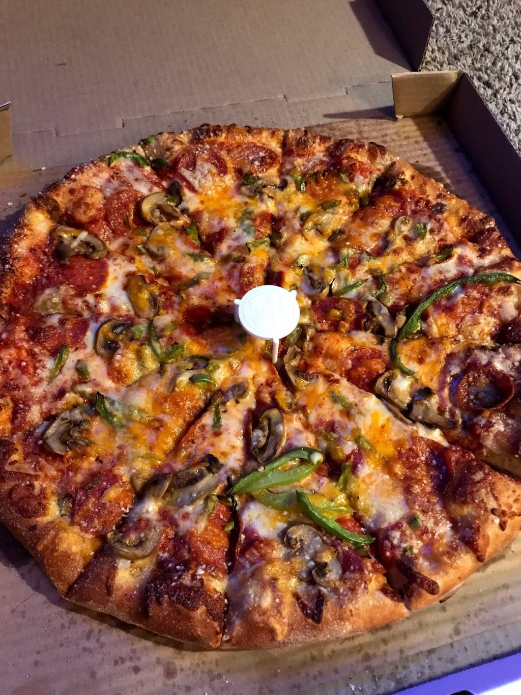 Pizza Hut | restaurant | 900 E Dorothy Ln, Kettering, OH 45419, USA | 9379639797 OR +1 937-963-9797