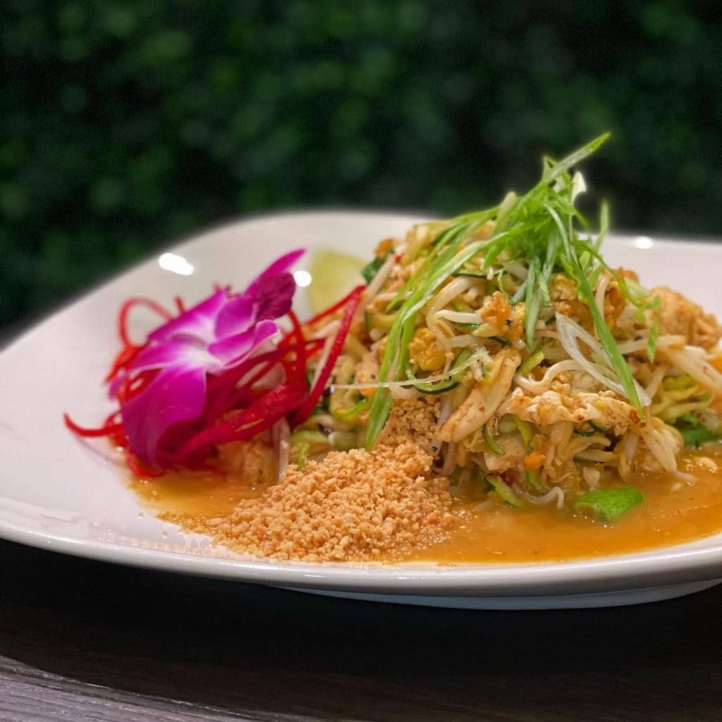 KIN thai + sushi - Bulverde | restaurant | 17306 Bulverde Rd Ste 105, San Antonio, TX 78247, USA | 2103147827 OR +1 210-314-7827