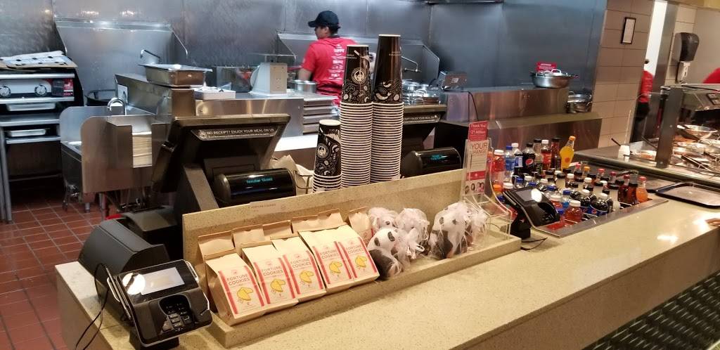 Panda Express | meal takeaway | 5230 S 76th St, Greendale, WI 53129, USA | 4144238704 OR +1 414-423-8704