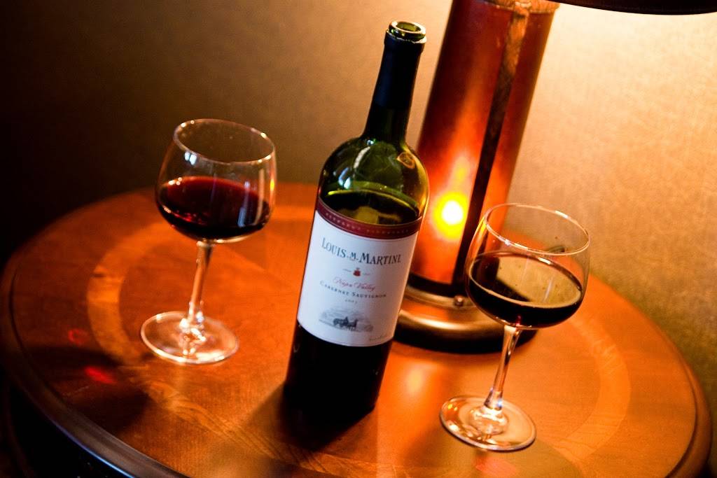 PORTERHOUSE Steak & Seafood Restaurant | restaurant | 235 Little Canada Rd E, St Paul, MN 55117, USA | 6514839248 OR +1 651-483-9248