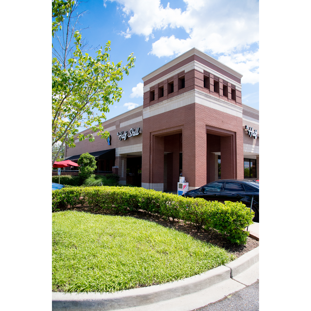 The Half Shell | restaurant | 7825 Winchester Rd, Memphis, TN 38125, USA | 9017376755 OR +1 901-737-6755