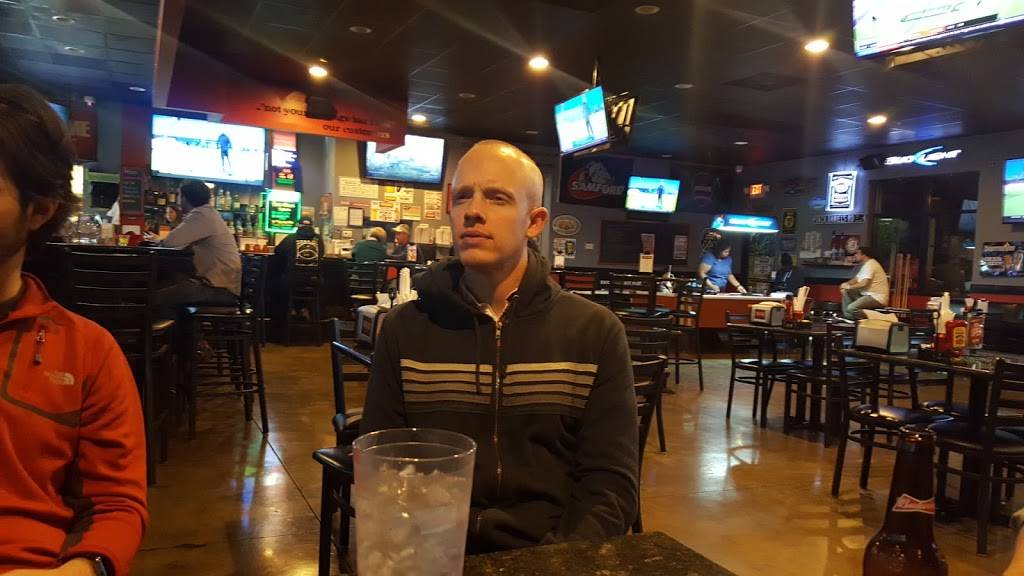 Overtime Grill & Bar | restaurant | 100 Frankfurt Cir, Birmingham, AL 35211, USA | 2052025674 OR +1 205-202-5674