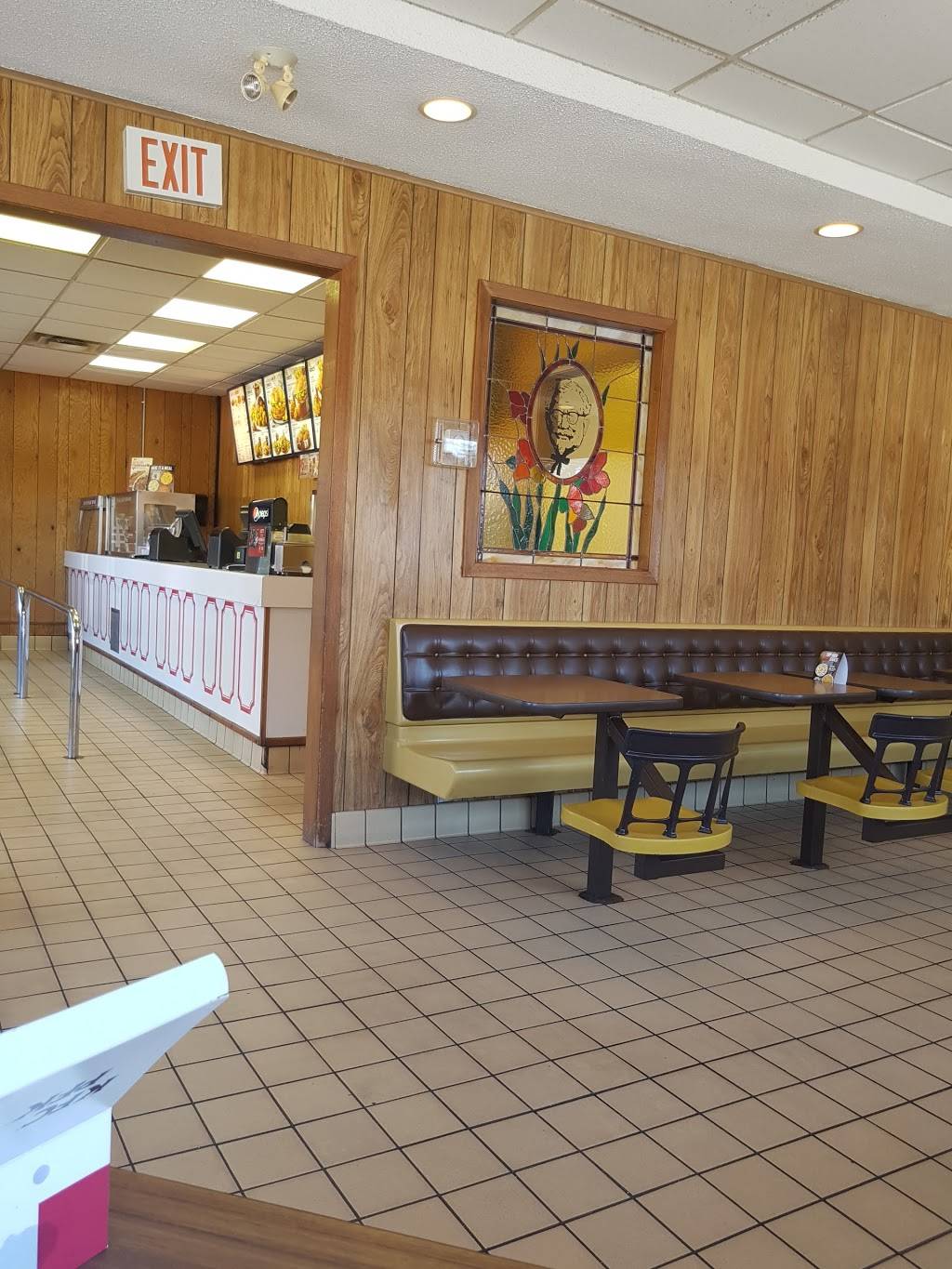 KFC | meal delivery | 623 Niagara St, Welland, ON L3C 1L9, Canada | 9057347796 OR +1 905-734-7796