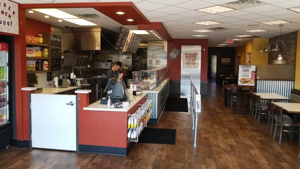 Cousins Subs | meal takeaway | 1424 W Mequon Rd, Mequon, WI 53092, USA | 2622417010 OR +1 262-241-7010