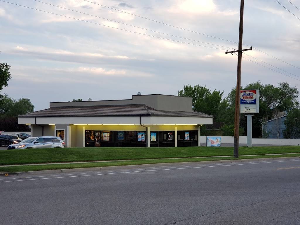 Arctic Circle | meal takeaway | 3408 E 7800 S, Cottonwood Heights, UT 84121, USA | 8019437218 OR +1 801-943-7218
