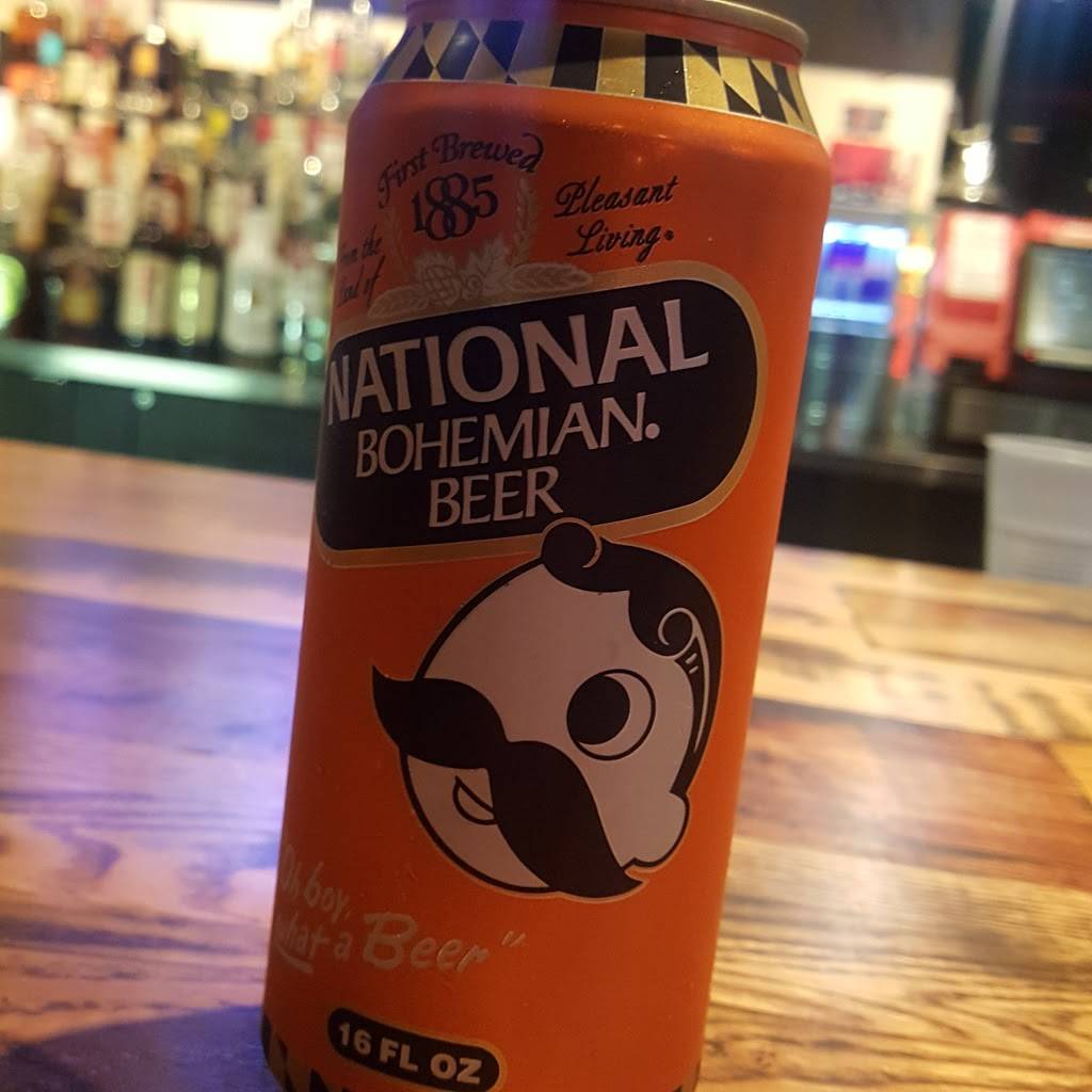 Della Roses Local Tavern | restaurant | 1204 Agora Dr, Bel Air, MD 21014, USA | 4104209200 OR +1 410-420-9200