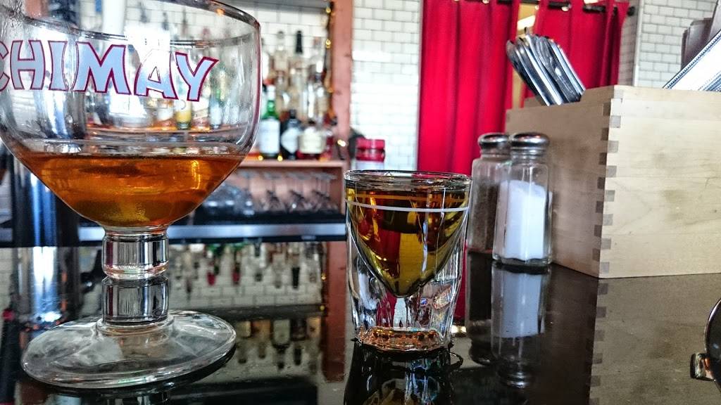 The Bar-B-Que Bar | night club | 10863 W Magnolia Blvd, North Hollywood, CA 91601, USA | 8187540030 OR +1 818-754-0030