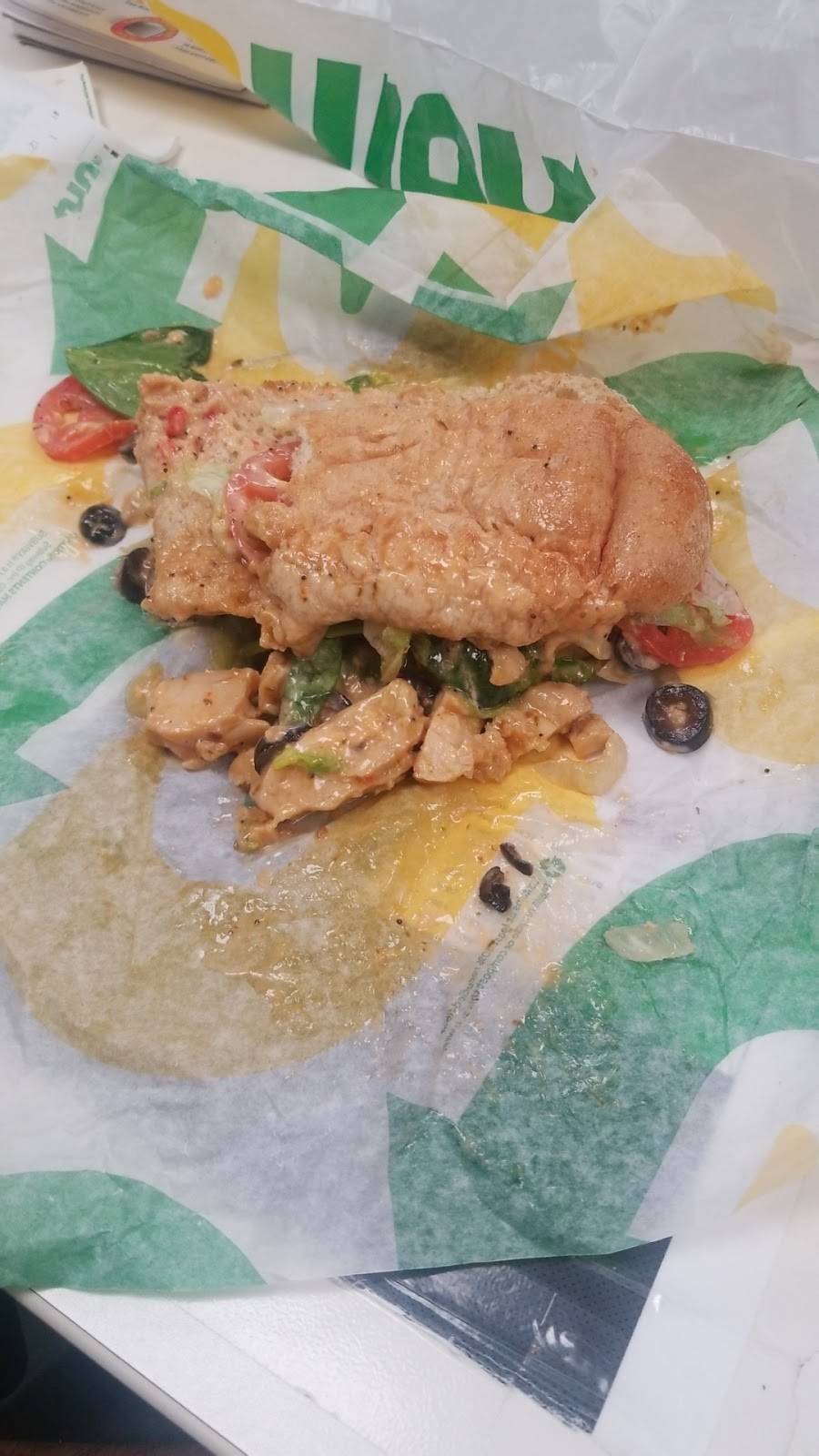 Subway Restaurants | restaurant | 8236 Kirby Dr, Houston, TX 77054, USA | 7136663263 OR +1 713-666-3263