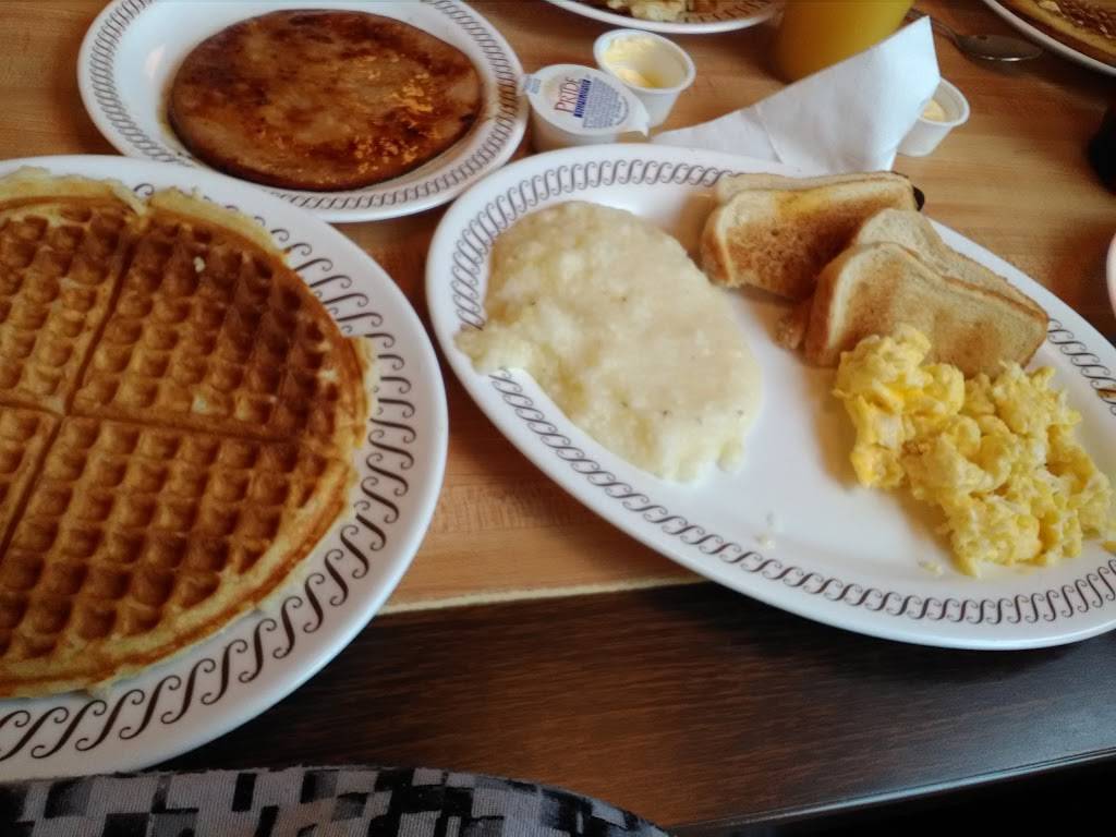 Waffle House | meal takeaway | 4314 American Way, Memphis, TN 38118, USA | 9013635120 OR +1 901-363-5120