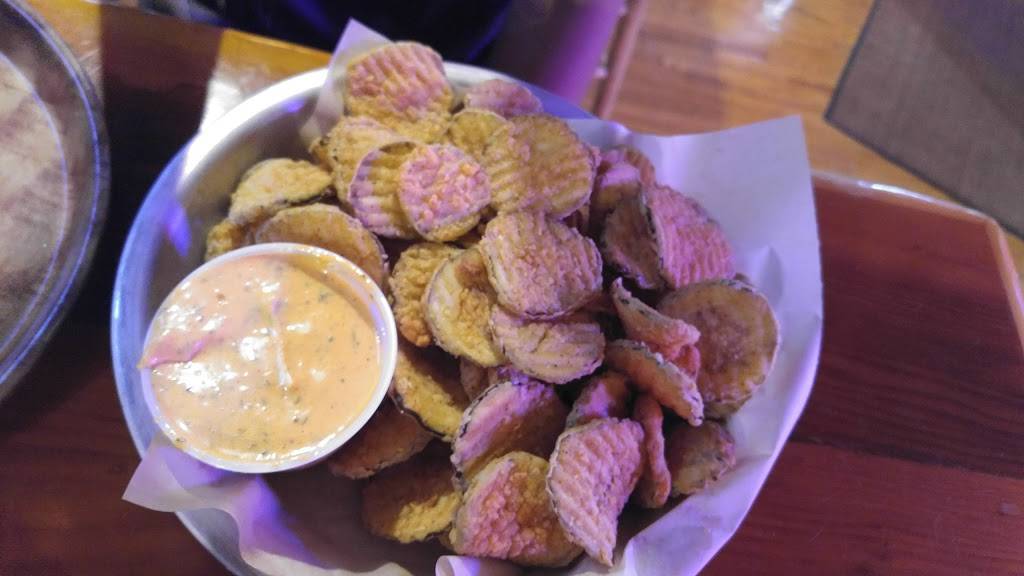 Hooters | restaurant | 750 Citadel Dr E Ste. 1012, Colorado Springs, CO 80909, USA | 7195963111 OR +1 719-596-3111