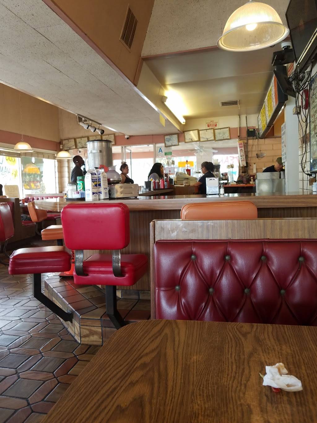 Ricks Drive In & Out | restaurant | 1300 Rosecrans Ave, Gardena, CA 90247, USA | 3105321440 OR +1 310-532-1440